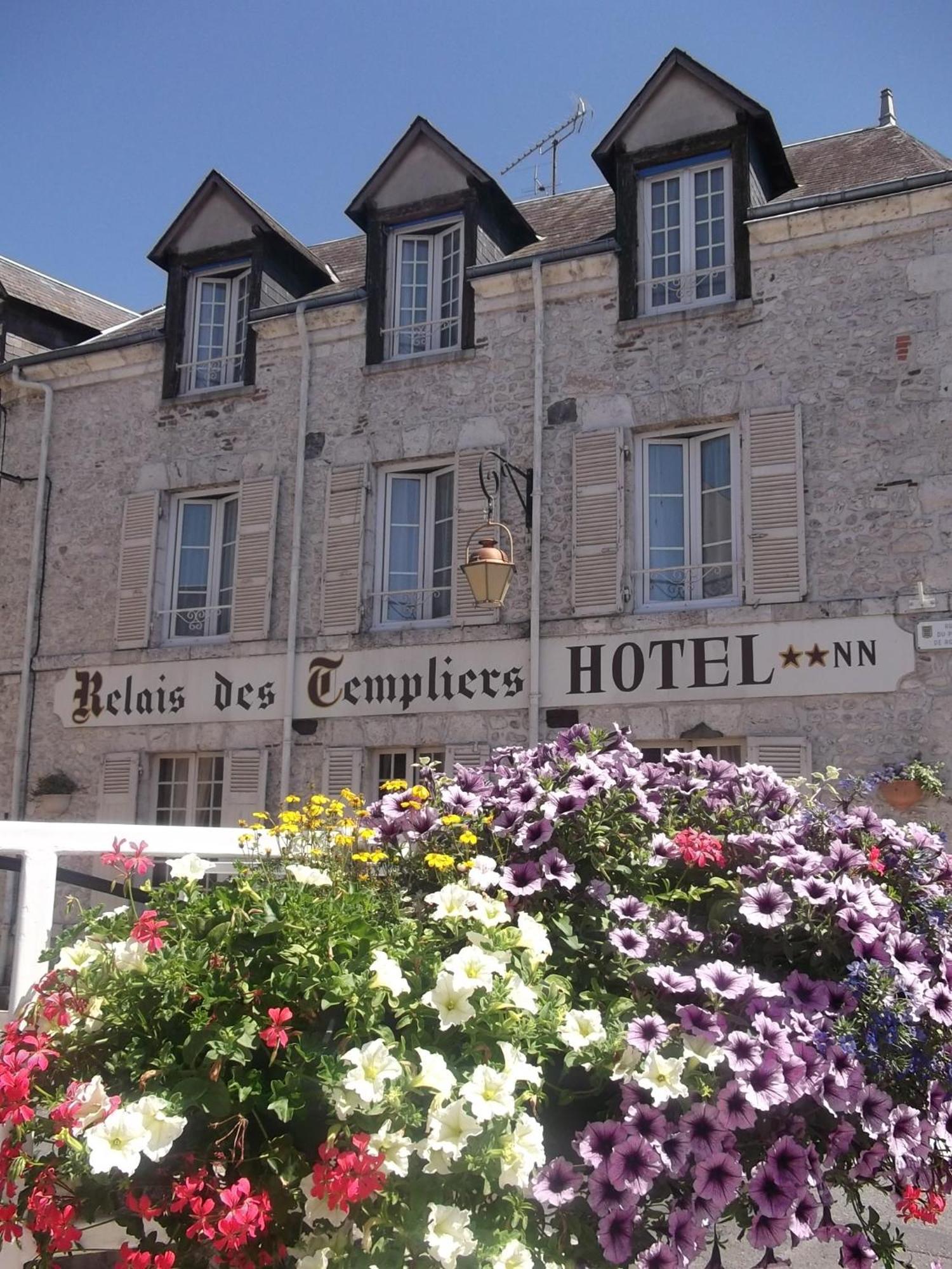 מלון ביוגנסי Le Relais Des Templiers מראה חיצוני תמונה